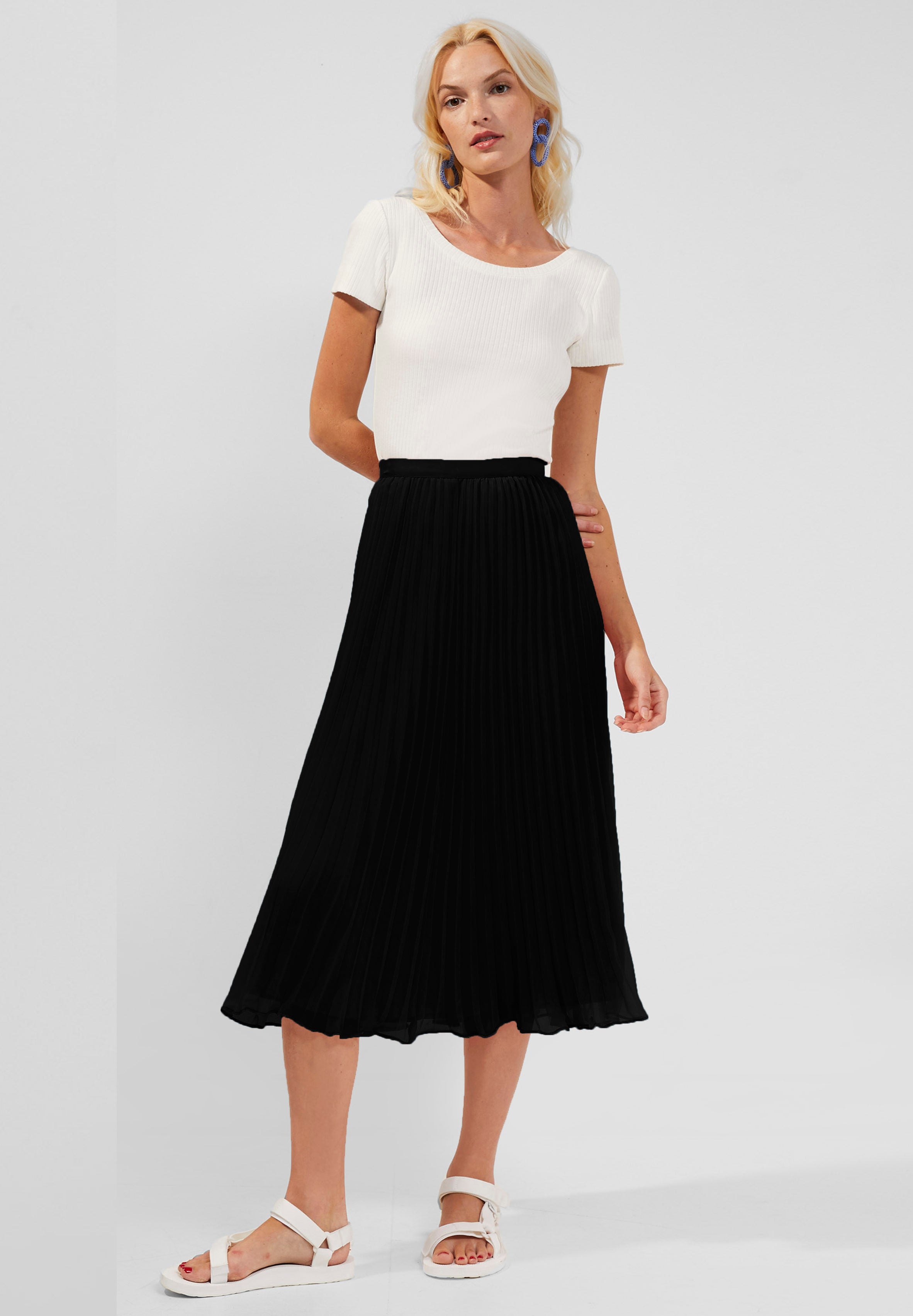 Pleated Solid Midi Skirt