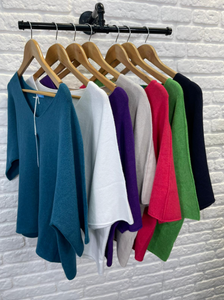 V-Neck jumper